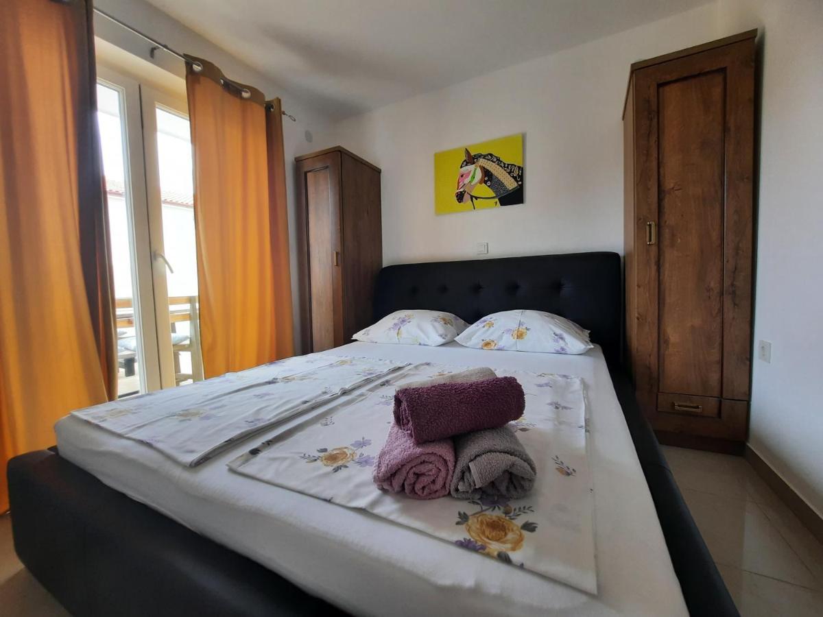 San Lorenzo Lopar Dış mekan fotoğraf