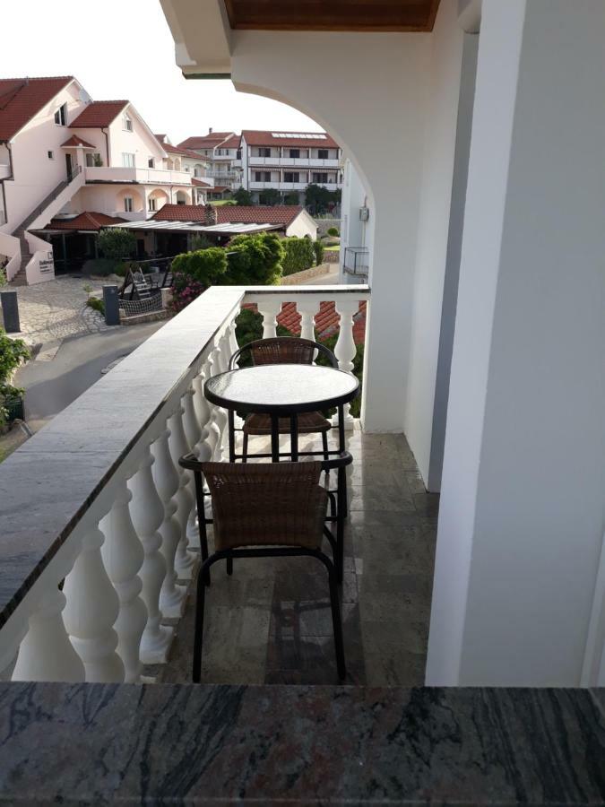 San Lorenzo Lopar Dış mekan fotoğraf